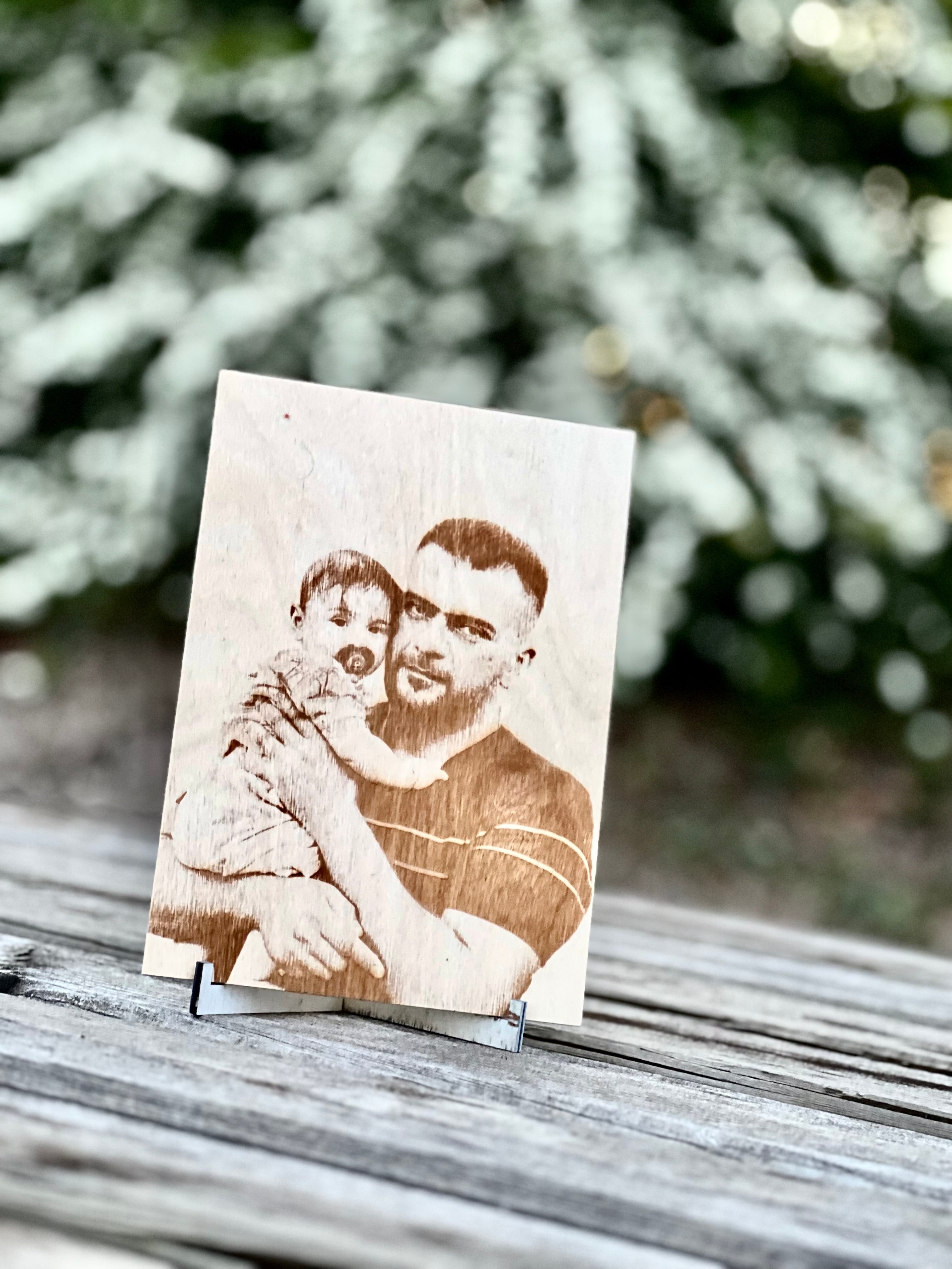 Plaque en bois personnalisée avec photo et texte – Gravure laser | Lazel
